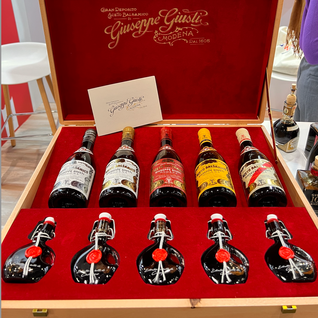 Giusti Scrigno 10 Bottle Gift Box Set of Balsamic Vinegar