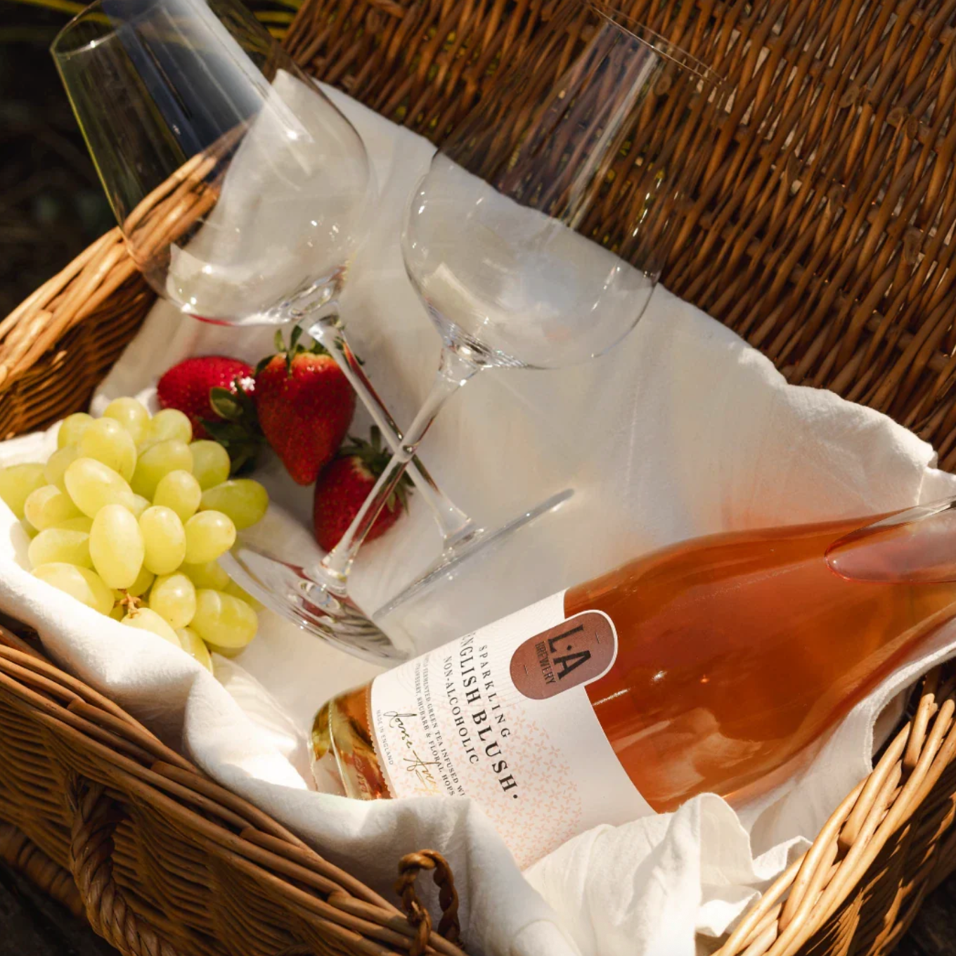 L.A Brewery Sparkling Non-Alcoholic English Blush