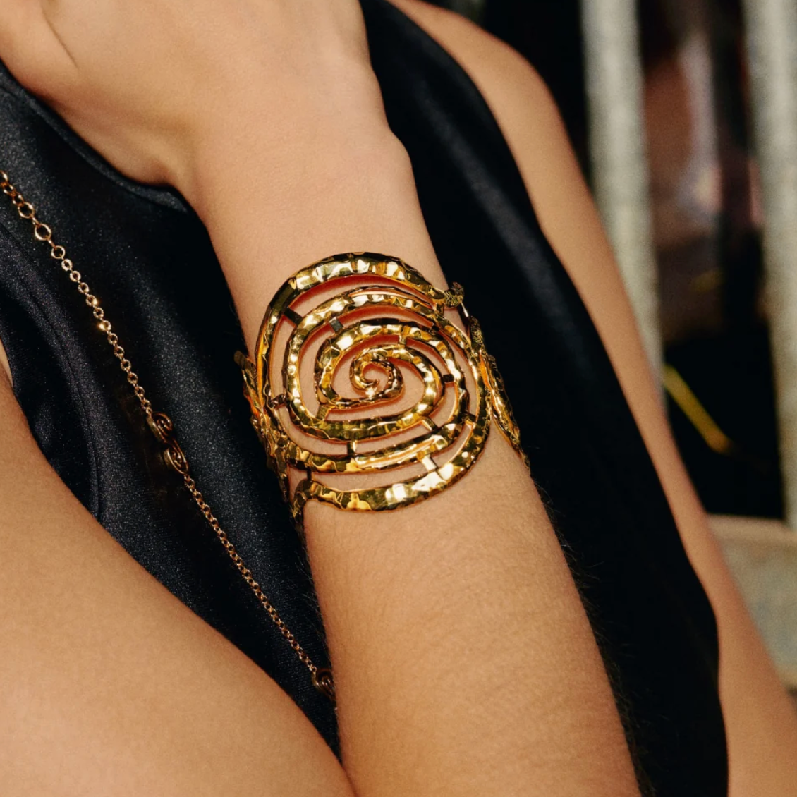 Retro Chic Mono Spiral Cuff - Adjustable