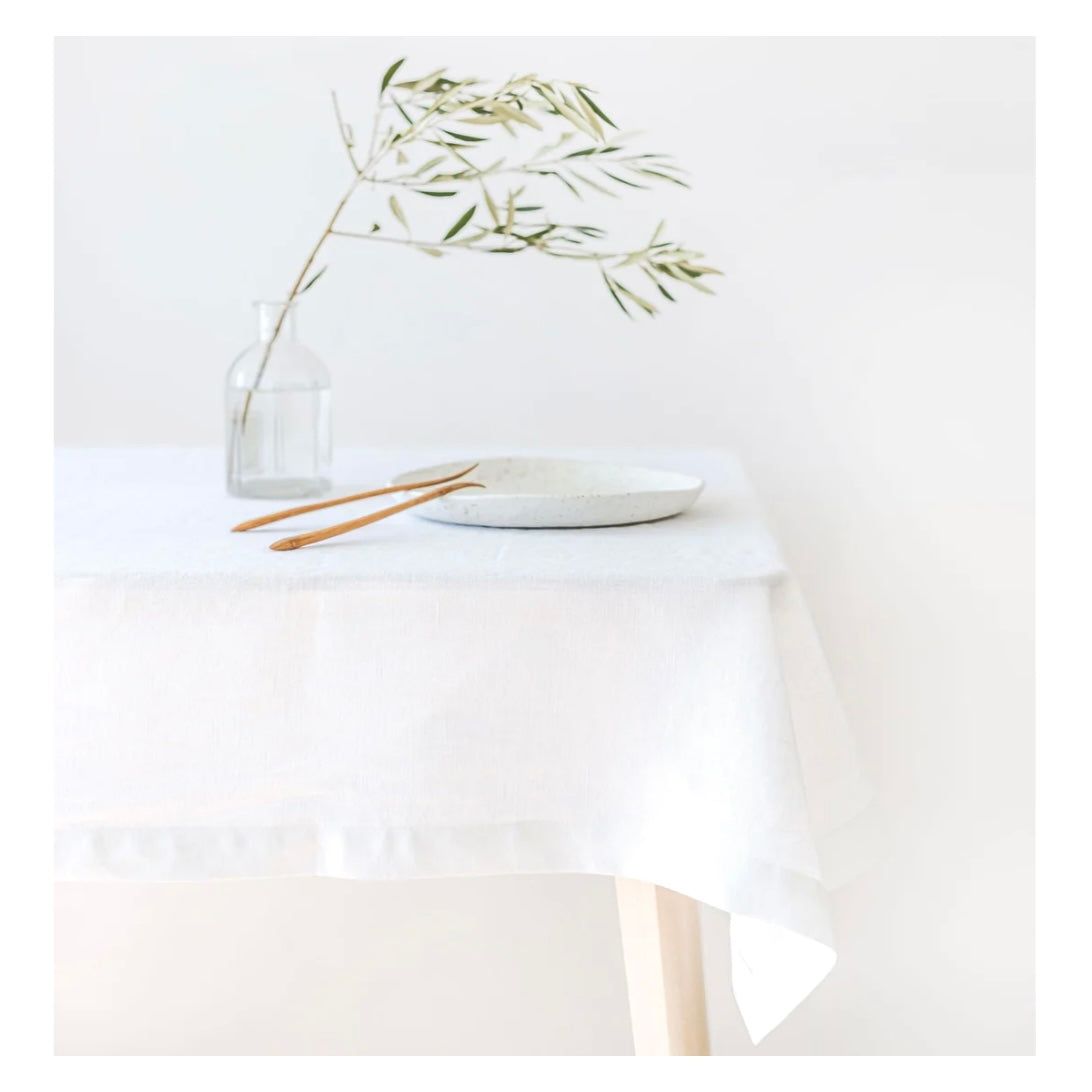 Sand Snow Linen Table Cloth White 136x300cm