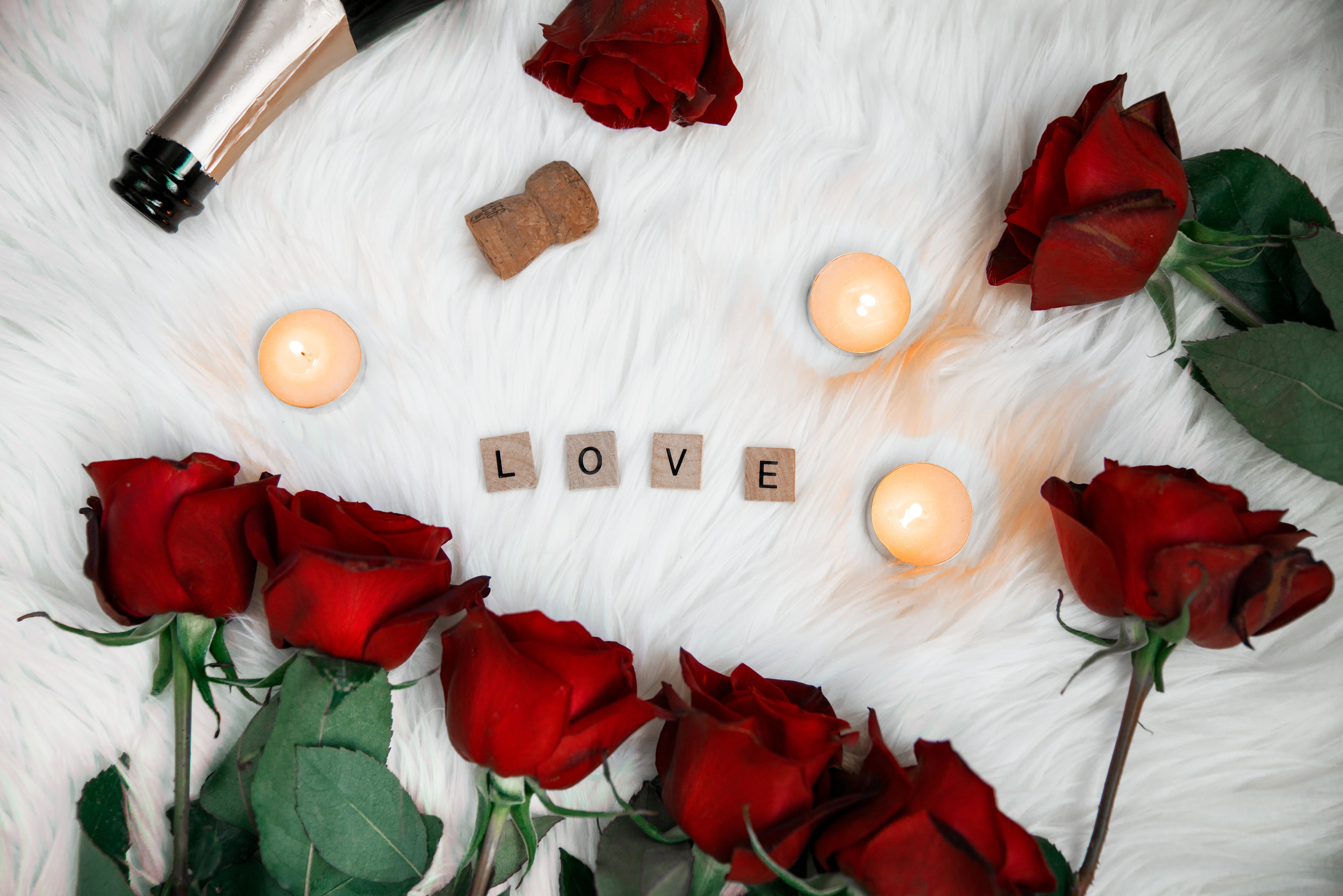 Valentine's Day Eco Chocolate, Champagne, Flowers Gift List