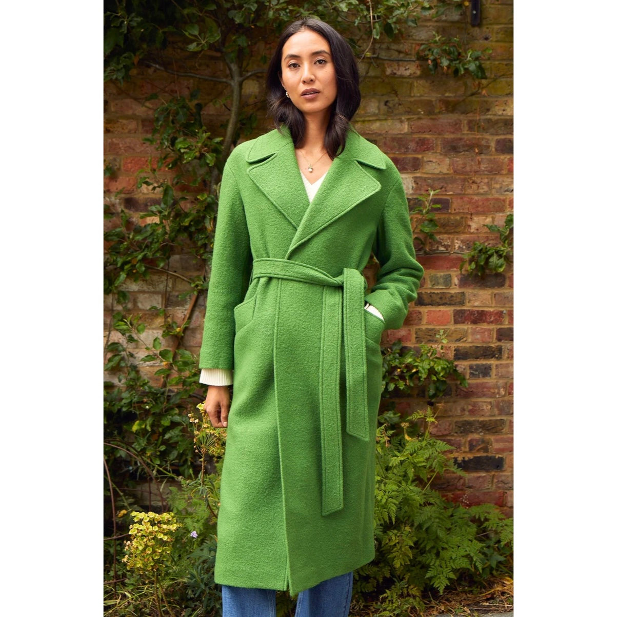 ASPIGA Ladies Wool Coat in Green