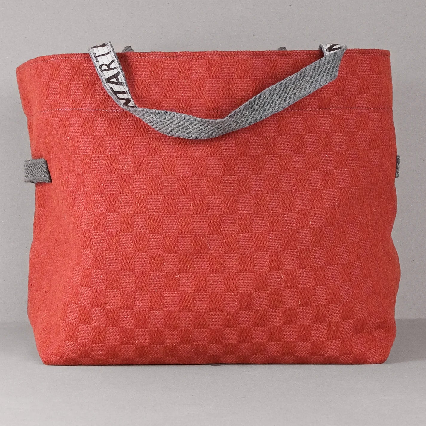 Anta Raewick Log Bag