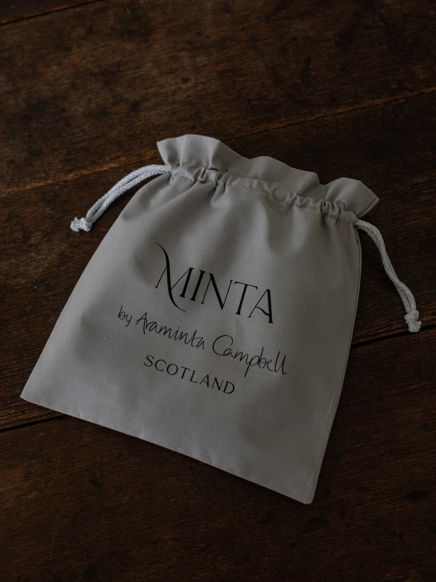 Araminta Campbell bag