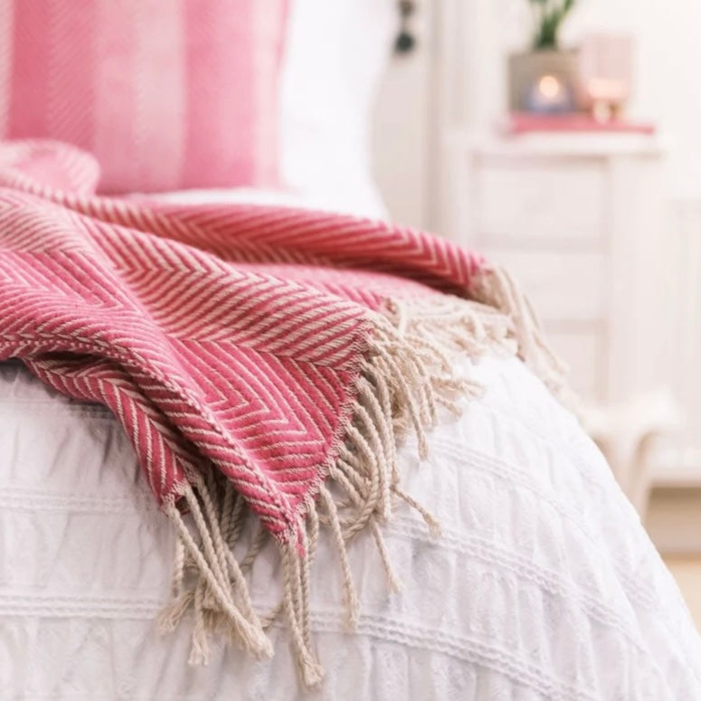 Conscious Convert Natural Herringbone Organic Cotton Throw Blanket in Pink