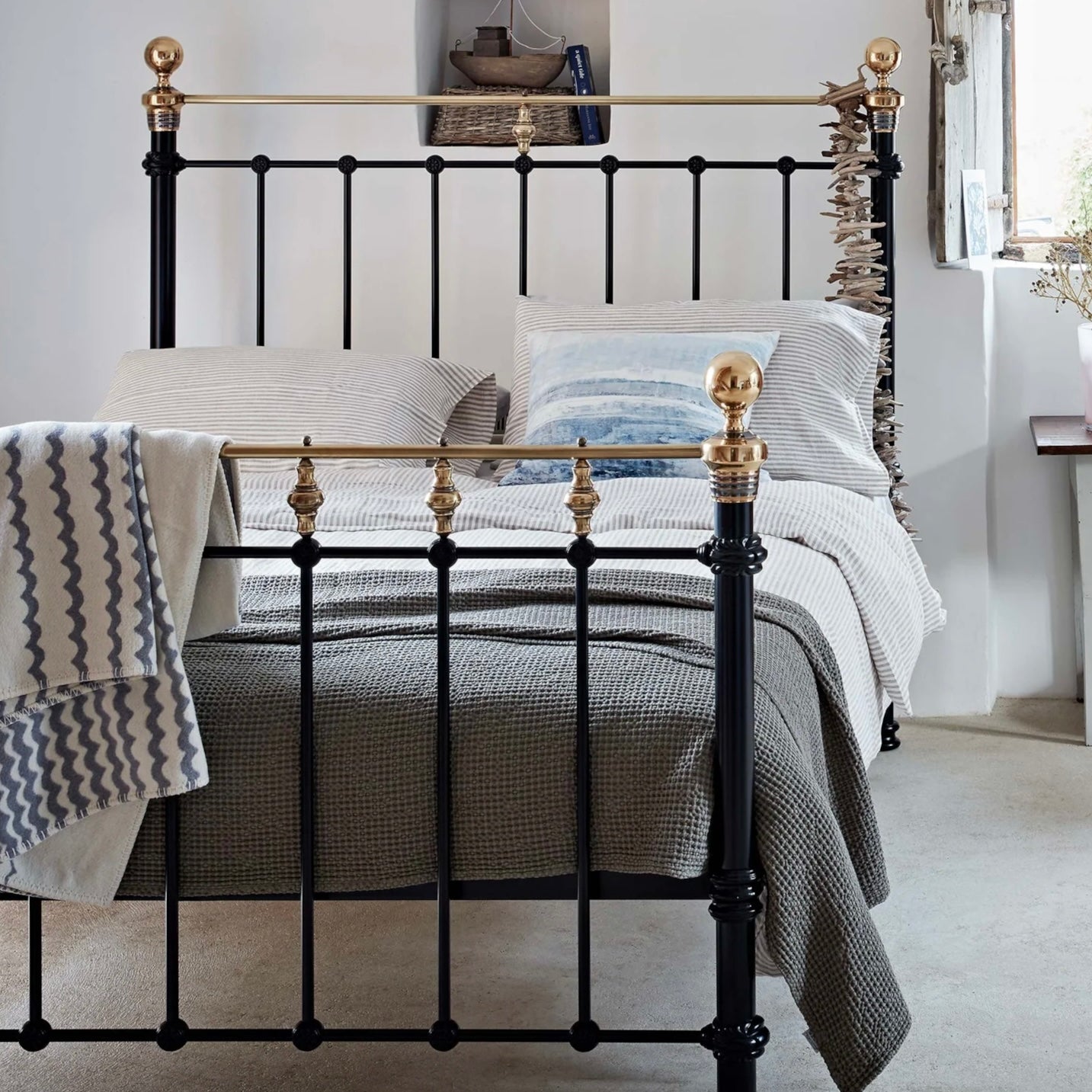 Cornish Bed Company The Tetbury Bedstead