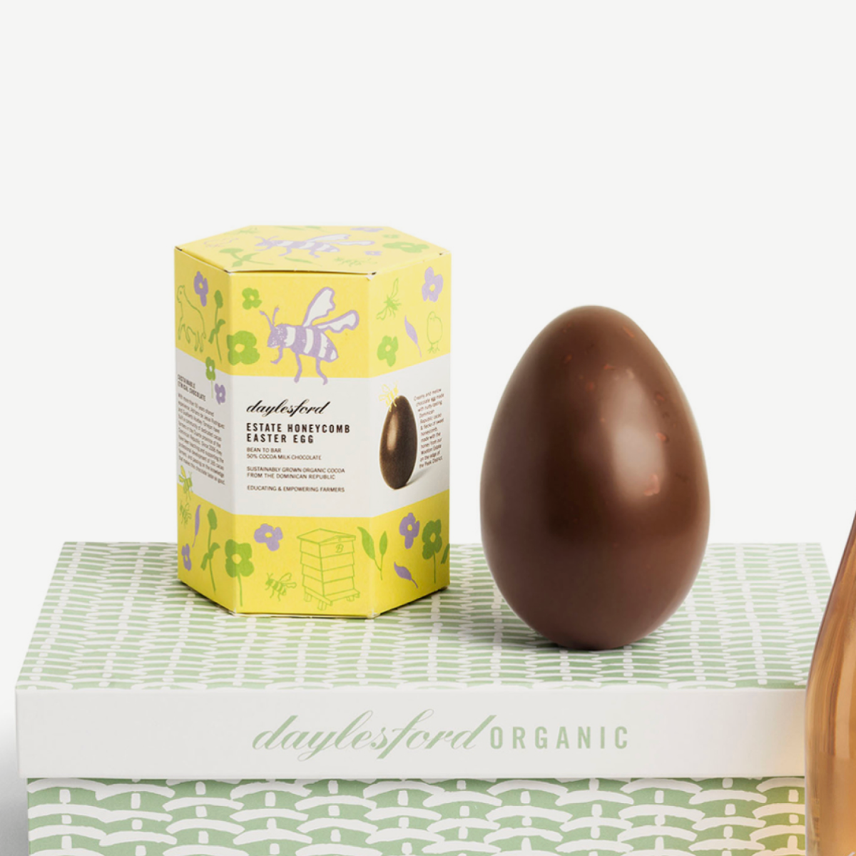 Daylesford Easter Egg & Fizz Gift Box