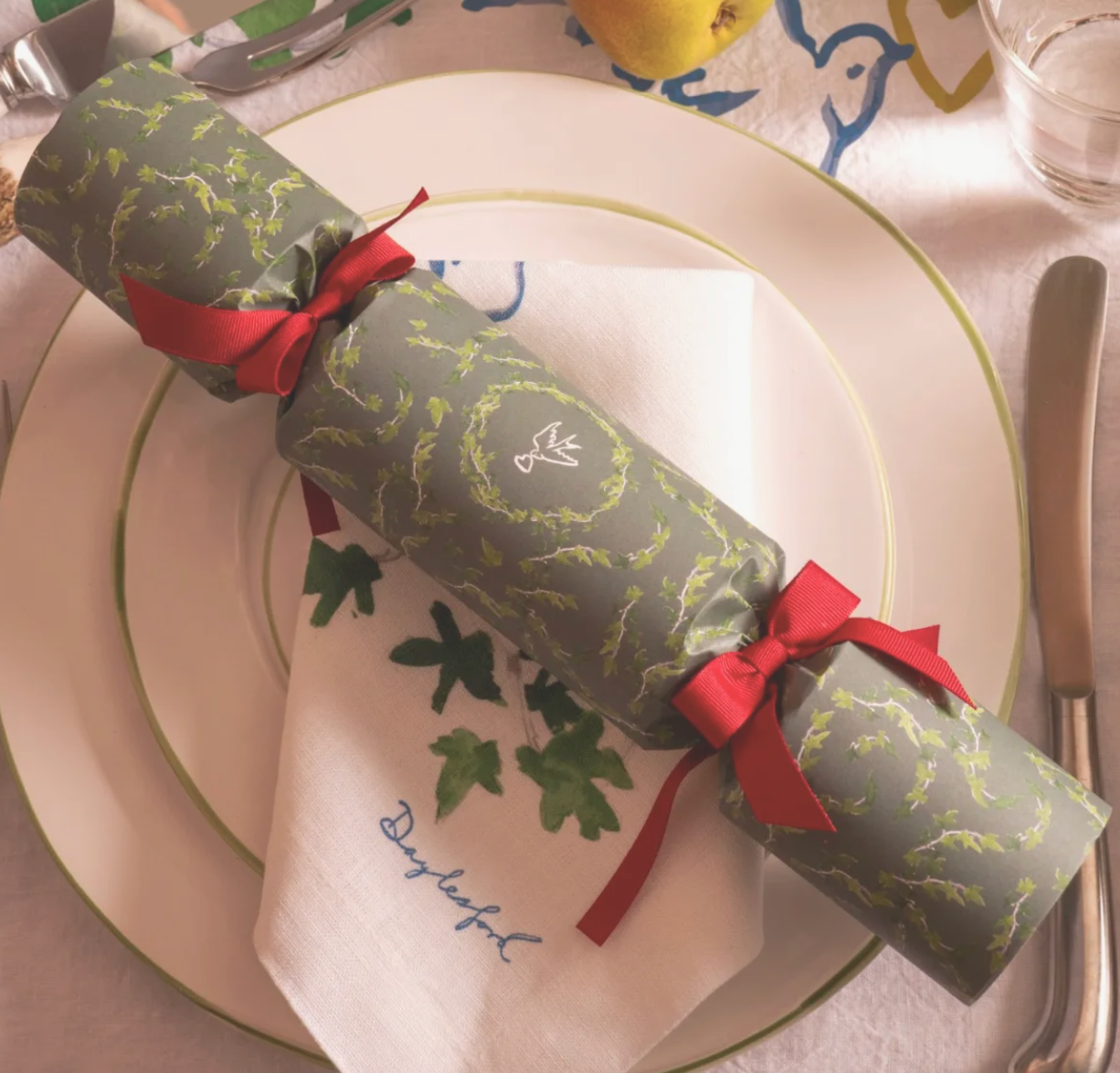 Daylesford Joy & Peace Christmas Crackers