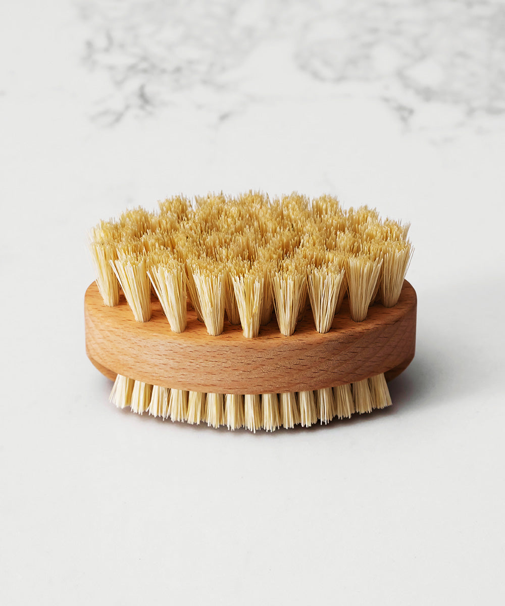Hillbrush Natural Nail Brush With Dual Fill - Stiff Tampico
