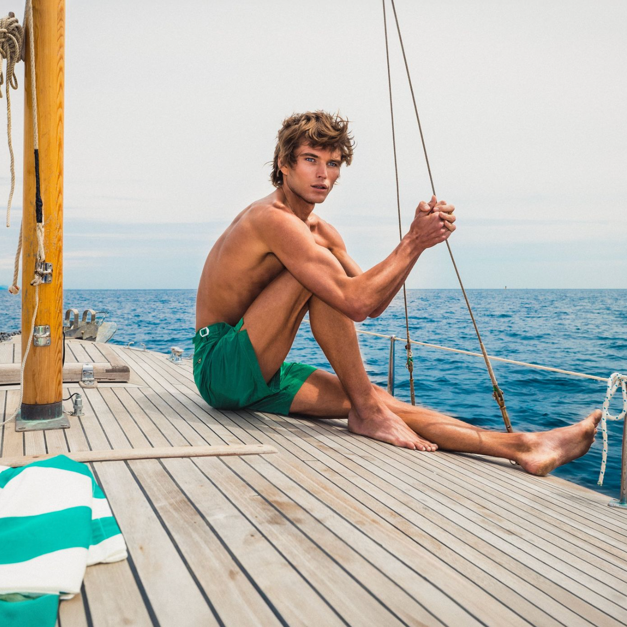 Mid length 2025 board shorts