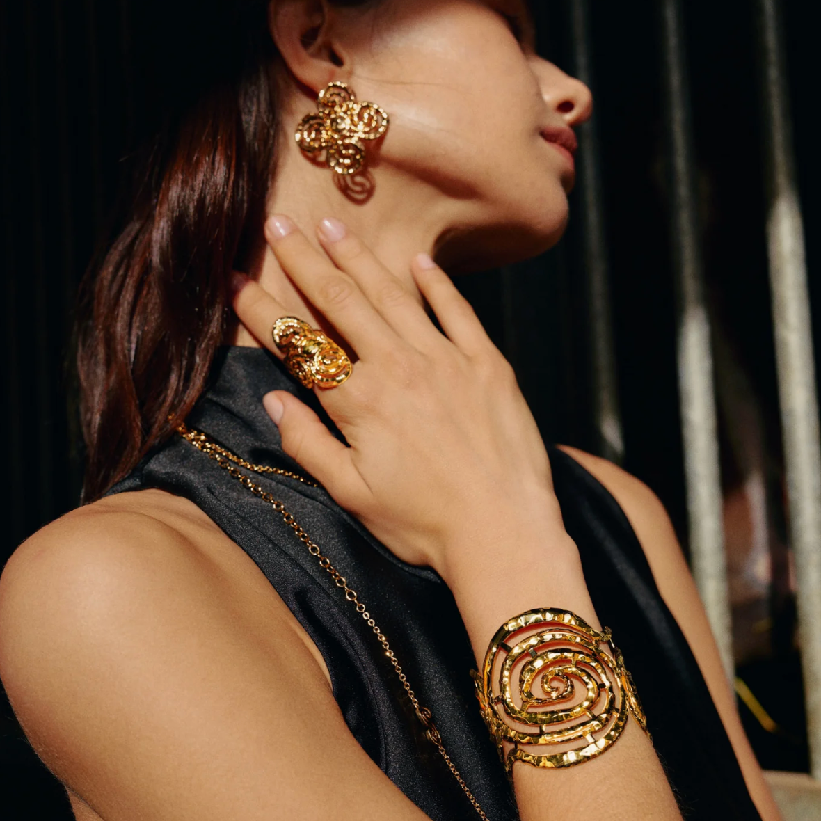 Retro Chic Eternal Spiral Earrings