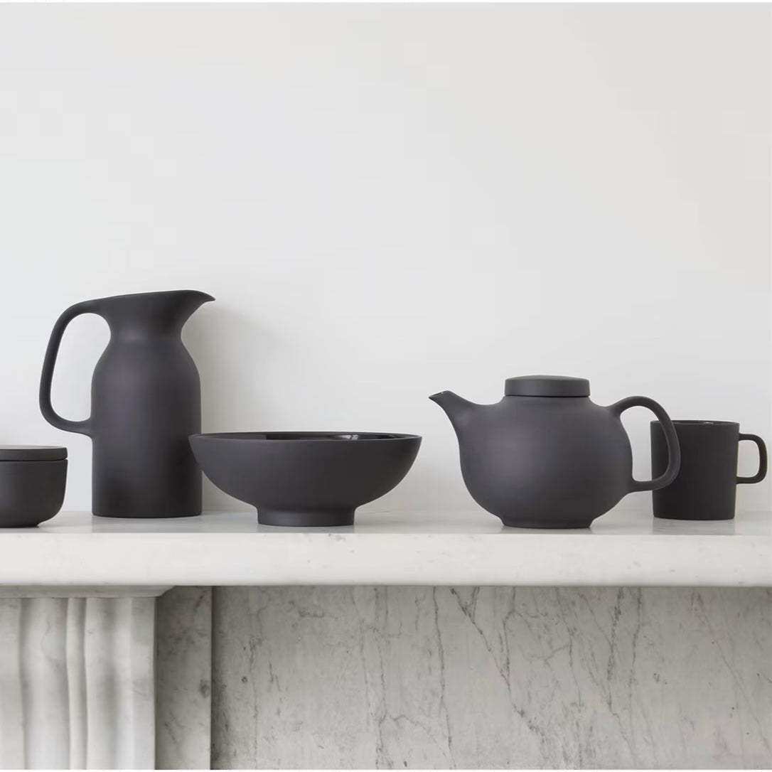 ★ロイヤルドルトン Olio Barber&Osgerby Dish Black ☆ロイヤルドルトン Olio Barber&Osgerby Dish Black