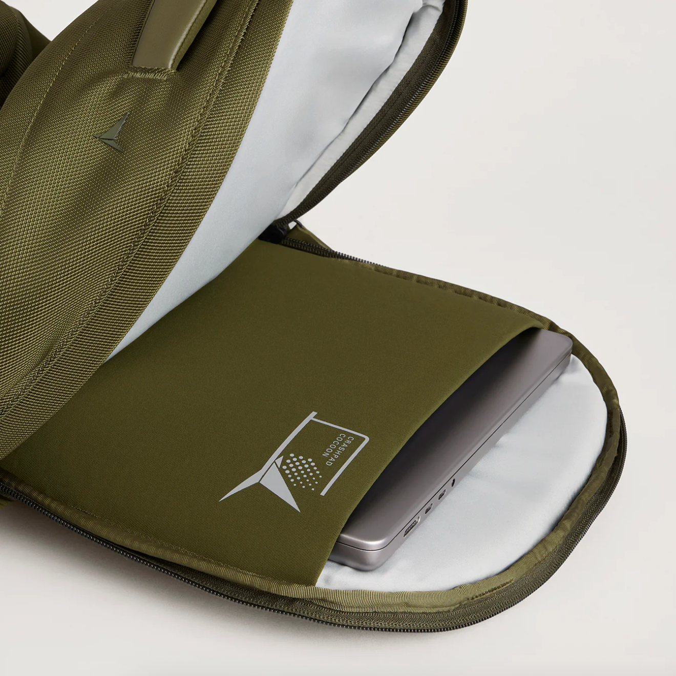 Troubadour Neo Backpack