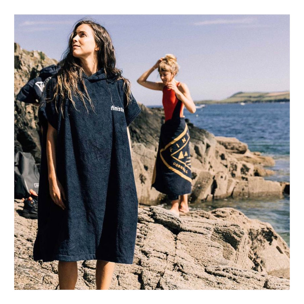 Finisterre Vean Changing Robe in Navy Blue